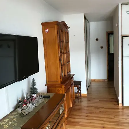 A La Montagne